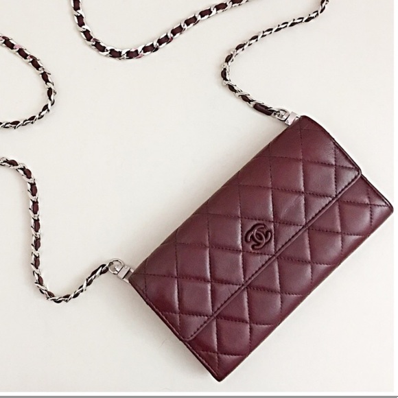 CHANEL Handbags - Chanel Wallet on Chain